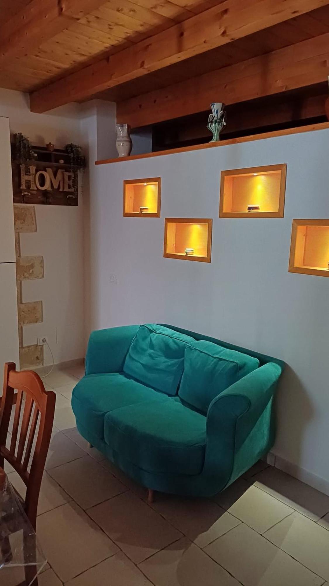 Bed and Breakfast Casa Di Nonna Rosa Canosa di Puglia Zewnętrze zdjęcie